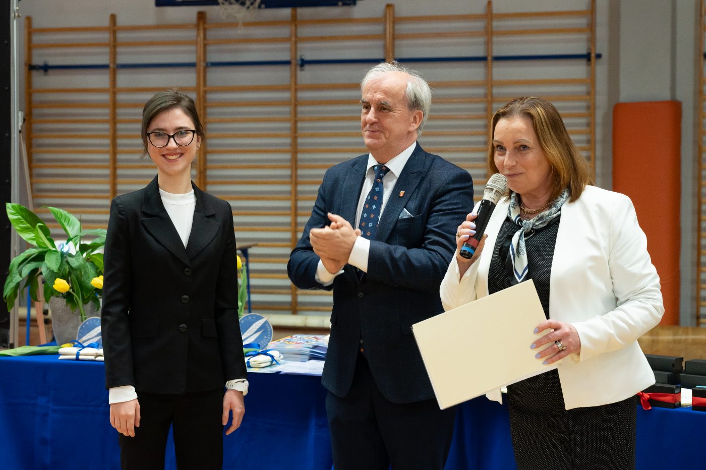 Pozegnanie absolwentow