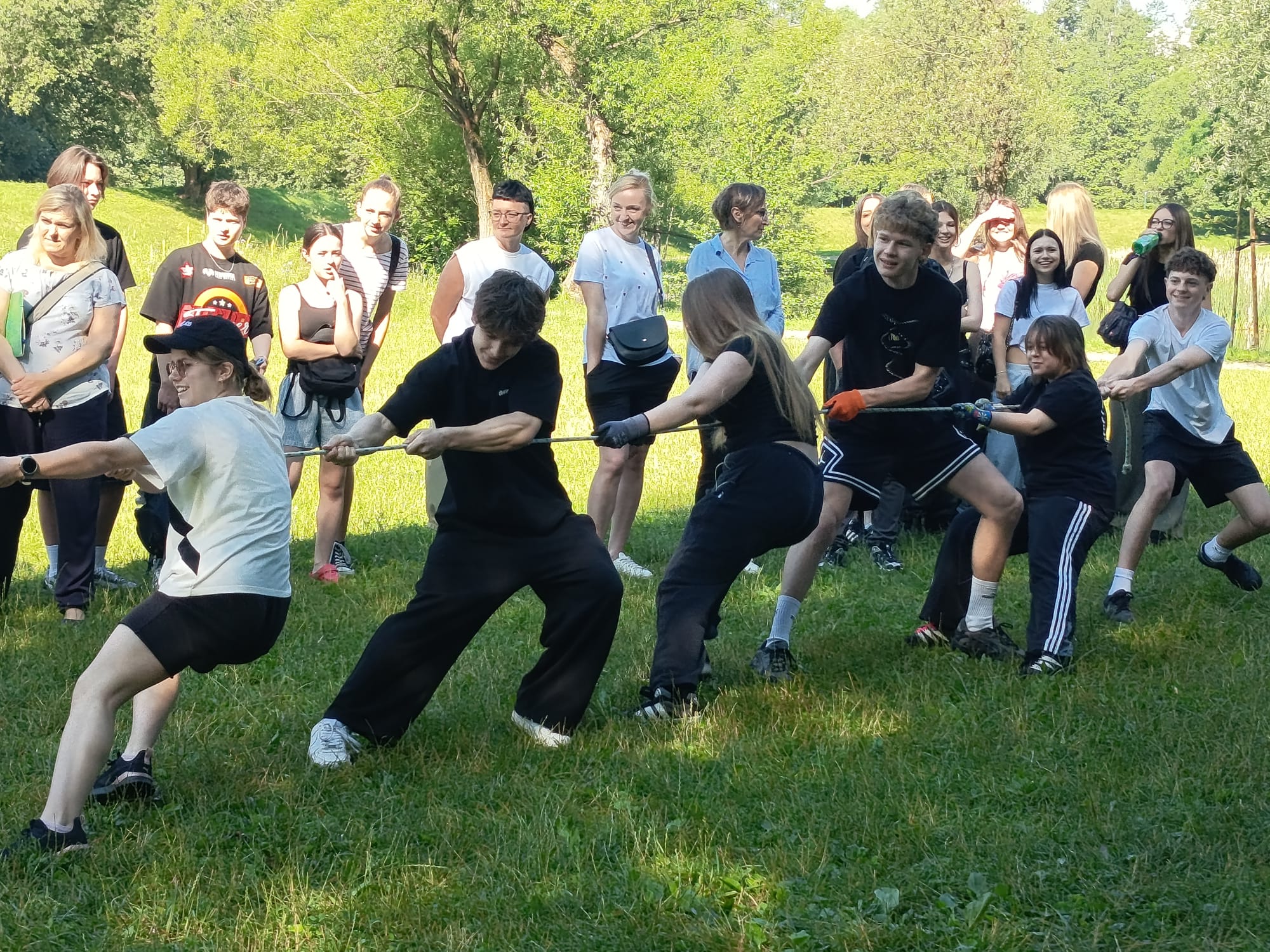 Ostatnia środa przed wakacjami to w naszej szkole w tym roku Dzień Sportu i Dzień Patrona
